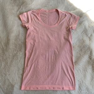 Lululemon swiftly T